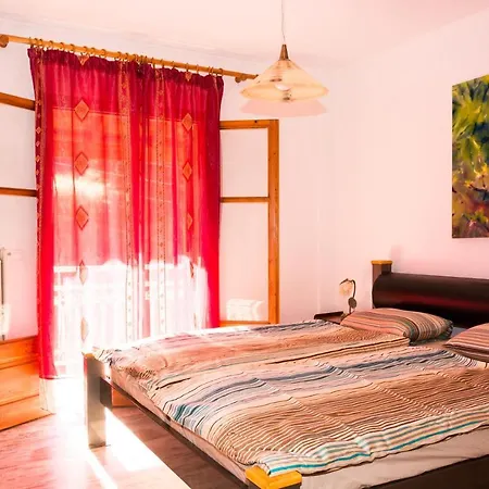 Cosy Kalavria Apartment *